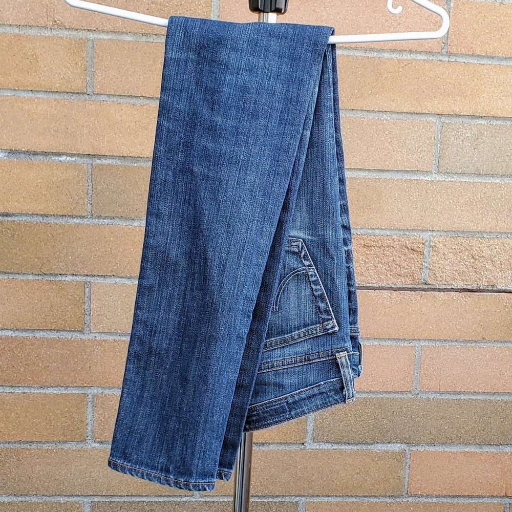 ADRIANO GOLDSCHMIED - Stilt Cigarette Leg …